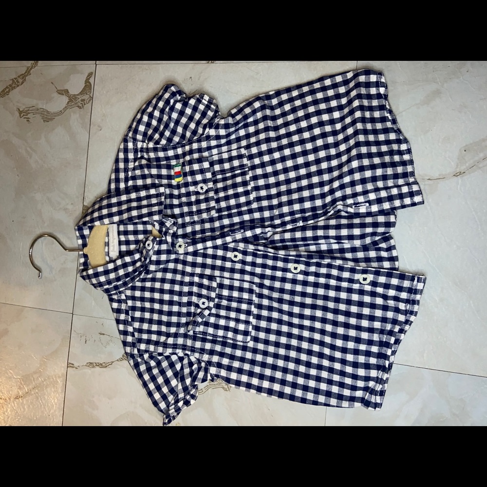 Boys first impressions b/w shirt size 18 month